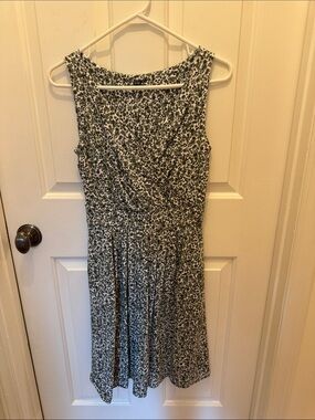 Lands' End Green and White Sleeveless Floral Midi Dress